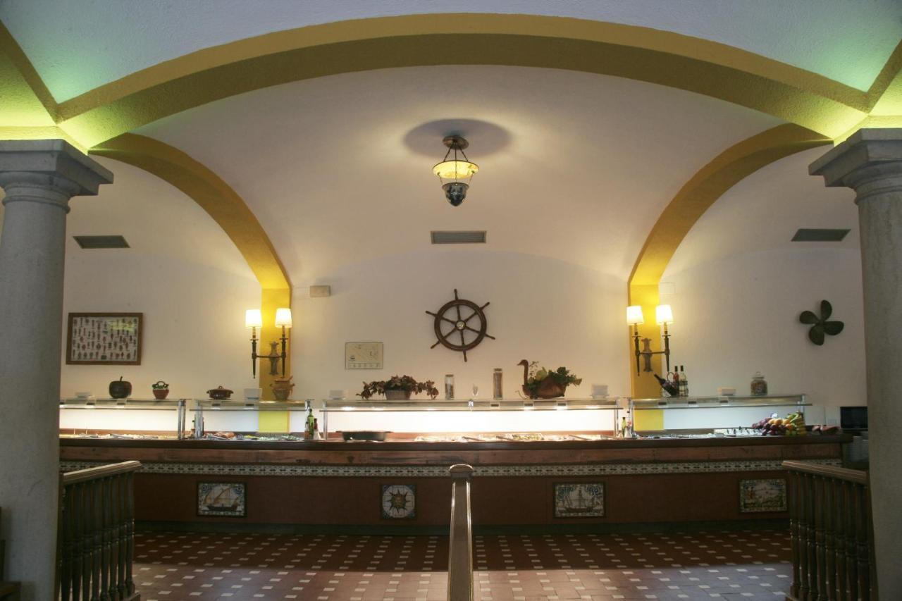 Hotel La Carolina Лорет де Мар Екстериор снимка