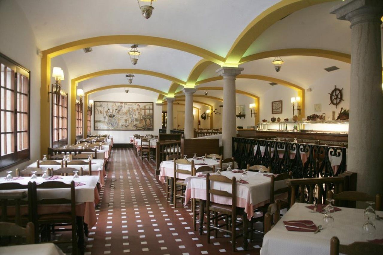 Hotel La Carolina Лорет де Мар Екстериор снимка